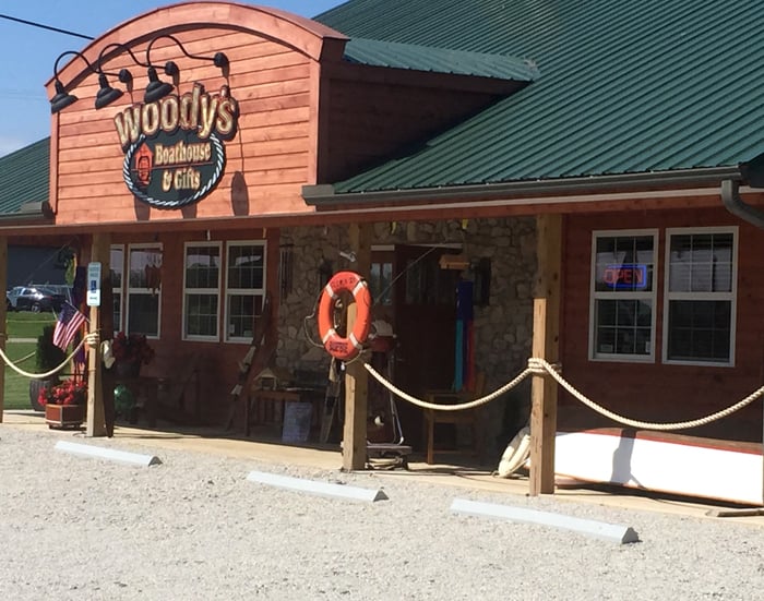 Woodys outside of store